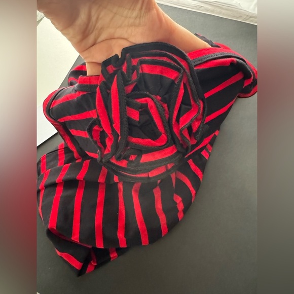 LOVERS AND FRIENDS Carmen Midi Dress in Black & Red Stripe size S - Picture 8 of 15